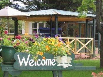 Carawatha Gardens Villa Bright Exterior foto